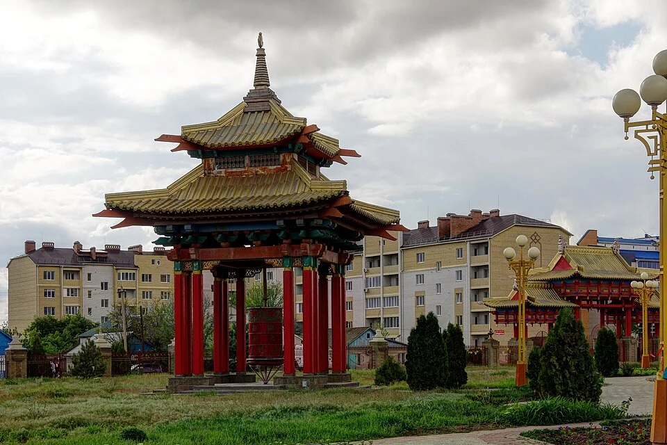 Выходной день 15 декабря 2025 года в Республике Калмыкия